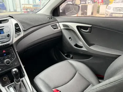Hyundai Avante 2015, 143868 км, за 3900000 KRW - фото 11