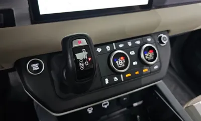 Land Rover Defender 2022, 45362 км, за 58990000 KRW - фото 9