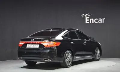 Hyundai Grandeur 2014, 205104 км, за 5500000 KRW