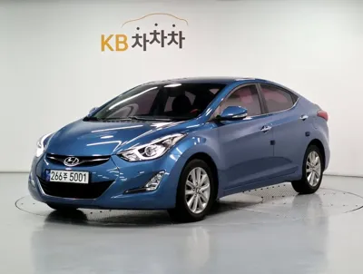 Hyundai Avante · 2016 год