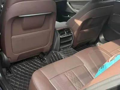 BMW 5 Series 2021, 52000 км, за 209000 CNY