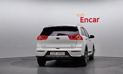 Kia Niro 2018, 135603 км, за 13800000 KRW