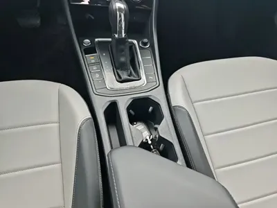 Volkswagen Bora 2024, 10500 км, за 70200 CNY - фото 14