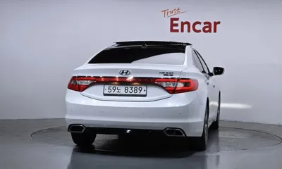 Hyundai Grandeur 2015, 177966 км, за 6990000 KRW
