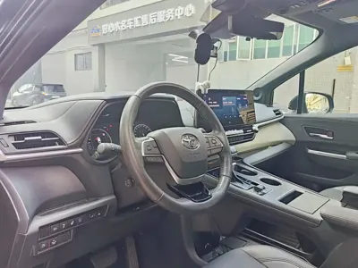 Toyota Granvia 2023, 34000 км, за 228000 CNY - фото 14