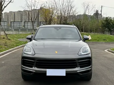Porsche Cayenne 2021, 28000 км, за 428800 CNY