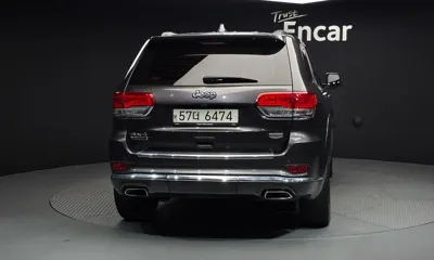 Jeep Cherokee 2015, 162471 км, за 8190000 KRW
