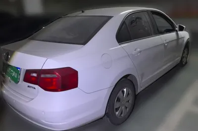 Volkswagen Jetta 2015, 91700 км, за 31728.16 CNY - фото 7