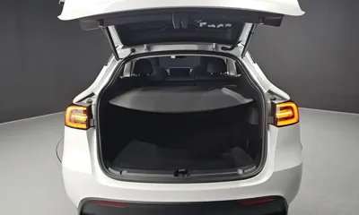 Tesla Model Y 2024, 24873 км, за 40900000 KRW - фото 20