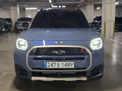 MINI Countryman 2025, 4392 км, за 41000000 KRW