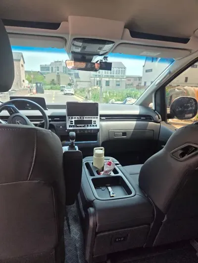 Hyundai Staria 2025, 11562 км, за 24170000 KRW - фото 9
