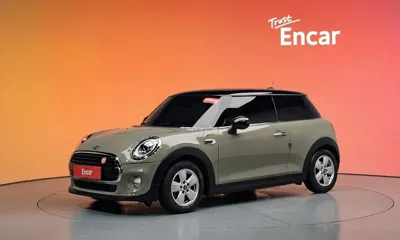 MINI Cooper · 2019 год