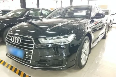 Audi A6L 2018, 164800 км, за 129895.6 CNY - фото 1