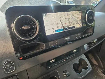 Mercedes-Benz Sprinter 2023, 40000 км, за 85000000 KRW - фото 4