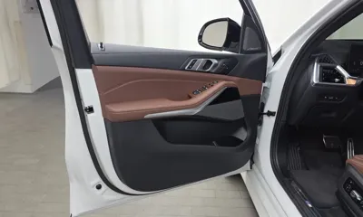 BMW X5 2025, 7840 км, за 127900000 KRW - фото 24