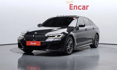 BMW 5-Series · 2021 год