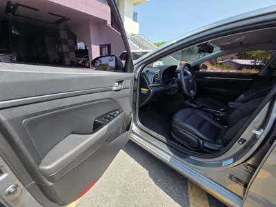 Hyundai Avante 2018, 135867 км, за 8900000 KRW - фото 10