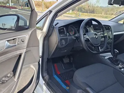 Volkswagen Golf 2018, 83000 км, за 55800 CNY - фото 8