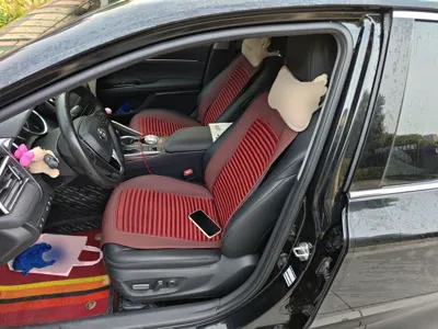 Toyota Camry 2019, 57200 км, за 89561.06 CNY - фото 16