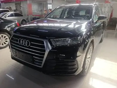 Audi Q7 2017, 146900 км, за 158400 CNY