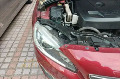 Volvo S60 2016, 97700 км, за 41555.99 CNY - фото 7