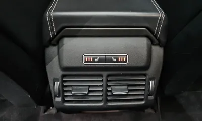 Land Rover Range Rover Evoque 2018, 84170 км, за 13700000 KRW - фото 19