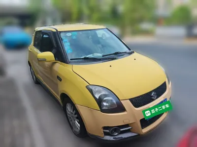 Suzuki Swift 2011, 61100 км, за 16687.13 CNY