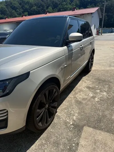 Land Rover Range Rover · 2021 год
