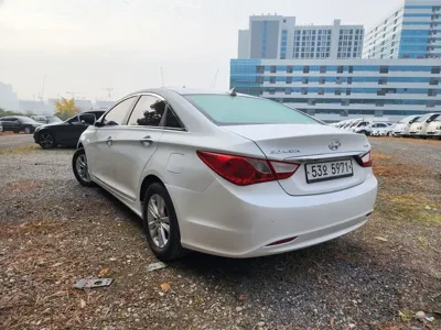 Hyundai Sonata 2012, 218198 км, за 2990000 KRW - фото 20