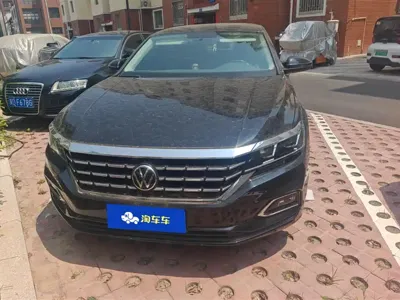 Volkswagen Passat 2021, 48099 км, за 79800 CNY