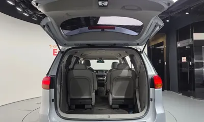 Kia Canival 2016, 61794 км, за 13100000 KRW - фото 20