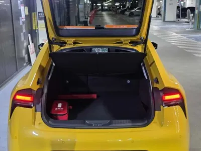 Toyota Prius 2026, 891 км, за 37500000 KRW - фото 6