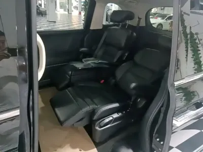 Honda Elysion 2018, 120399 км, за 104300 CNY - фото 17