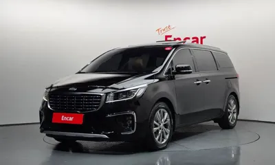 Kia Canival · 2019 год