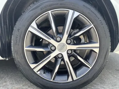 Geely Emgrand 2022, 40000 км, за 34500 CNY - фото 8