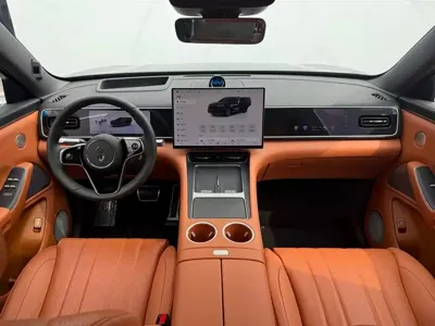 AITO 问界 AITO M7 2026, 3000 км, за 289900 CNY