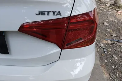 Volkswagen Jetta 2017, 100200 км, за 36844.99 CNY - фото 9