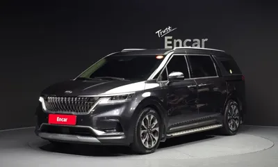Kia Canival · 2021 год
