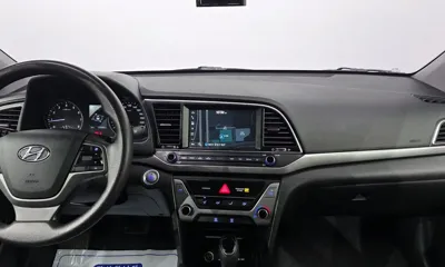 Hyundai Avante 2018, 117839 км, за 9900000 KRW - фото 17
