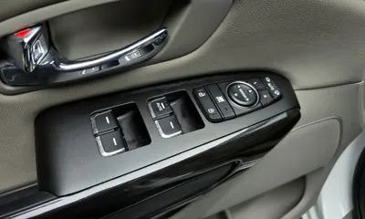 Kia Canival 2018, 124731 км, за 13300000 KRW - фото 17