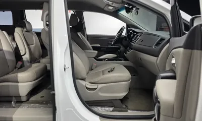 Kia Canival 2015, 216782 км, за 6900000 KRW - фото 26