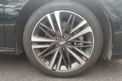 Chery Arrizo 8 2023, 15000 км, за 98074.22 CNY - фото 8