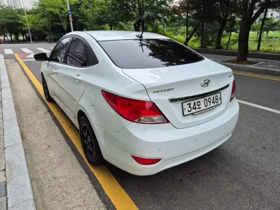 Hyundai Accent 2016, 63293 км, за 6200000 KRW