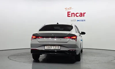 Hyundai Avante 2021, 97577 км, за 13000000 KRW - фото 4