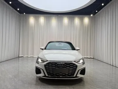 Audi A3 2022, 22000 км, за 145800 CNY