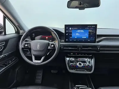 Lincoln Corsair 2022, 57500 км, за 115000 CNY - фото 24