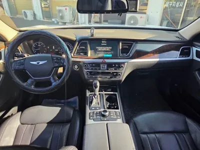 Hyundai Genesis 2015, 164529 км, за 9300000 KRW - фото 8
