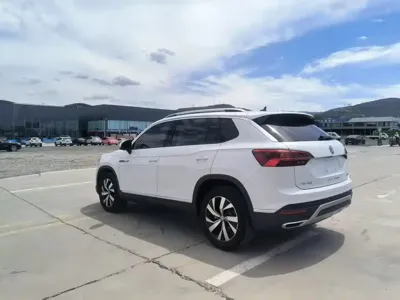 Volkswagen Tayron 2021, 41000 км, за 108800 CNY
