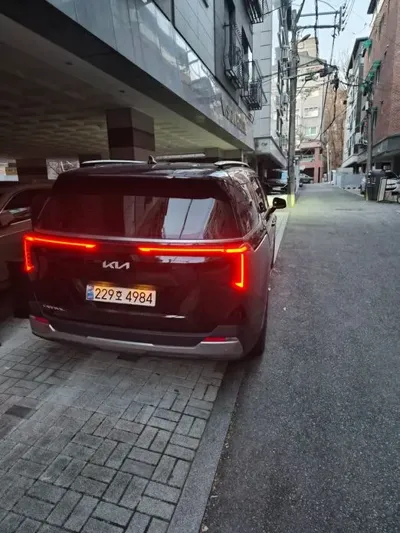 Kia Canival 2025, 31000 км, за 29820000 KRW