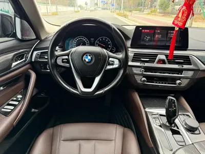 BMW 5 Series 2018, 80000 км, за 75000 CNY - фото 6